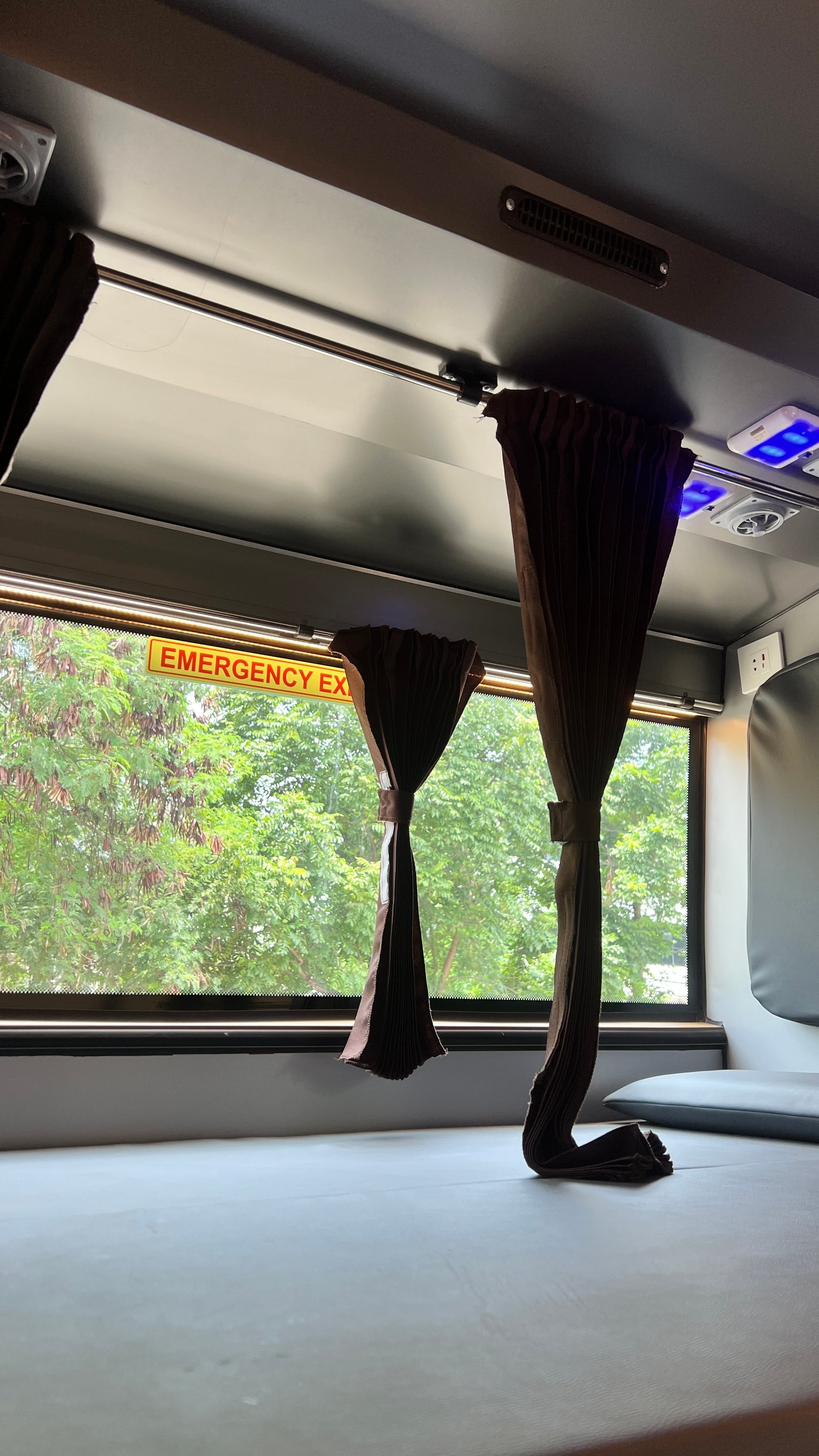 Tushar Luxury Bus – Premium Interior